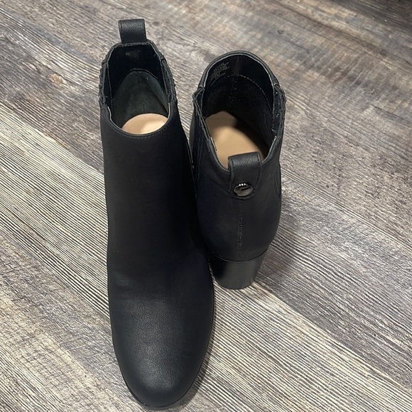 INC International Concepts Womens FAINN Closed Toe Ankle Chelsea Boots - Picture 15 of 15